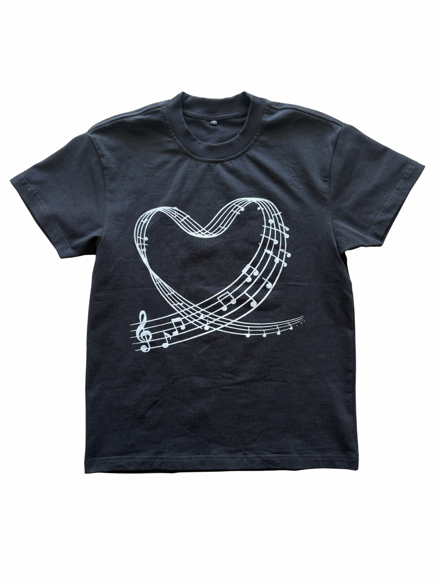 “LOVE TUNES” TEE (BLACK)